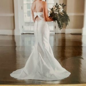 Wedding dress. Satin white. Approximately size 2-4.